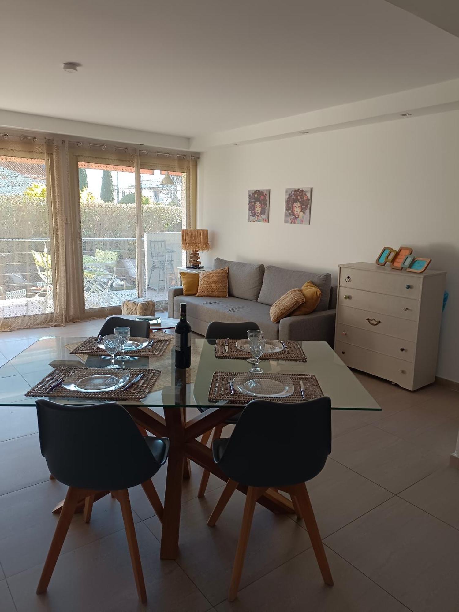 Le Cytharis Apartment